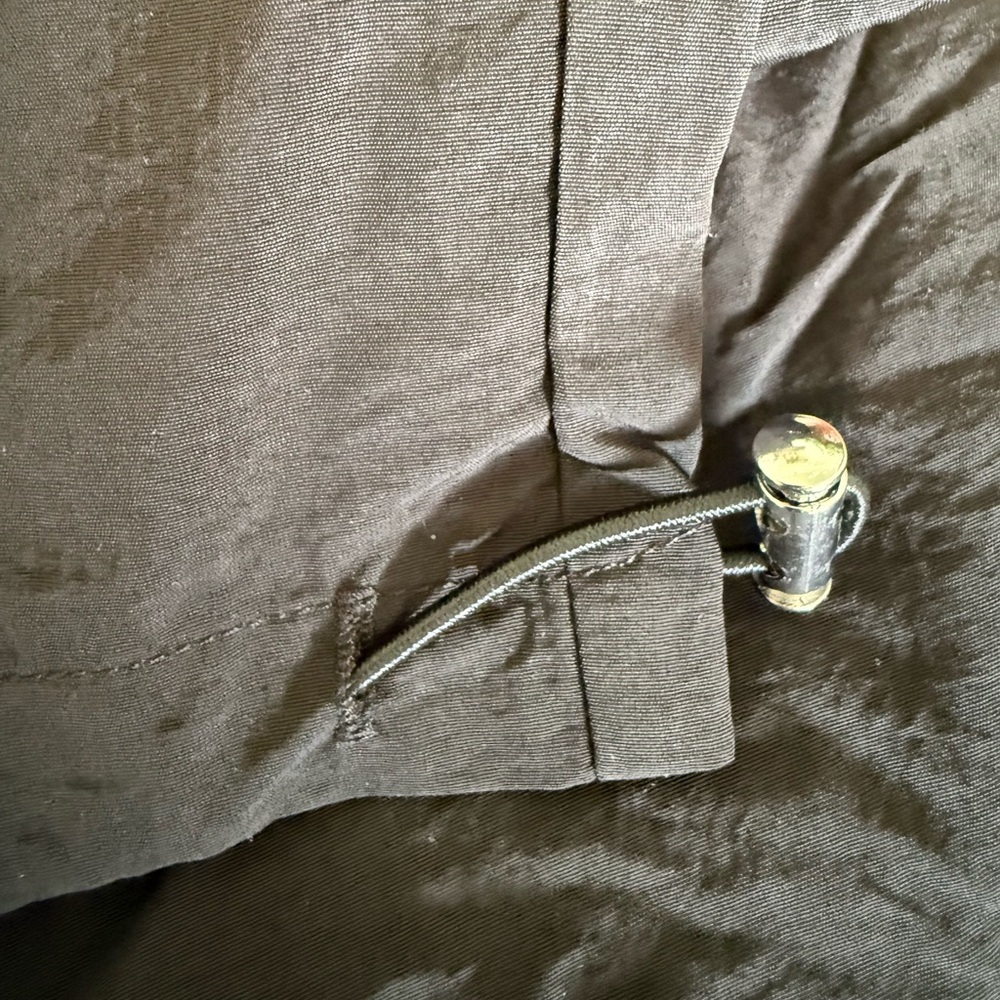 HALARA Black Parachute Pants with Snap Pockets and Pull Strings. - Picture 4 of 6